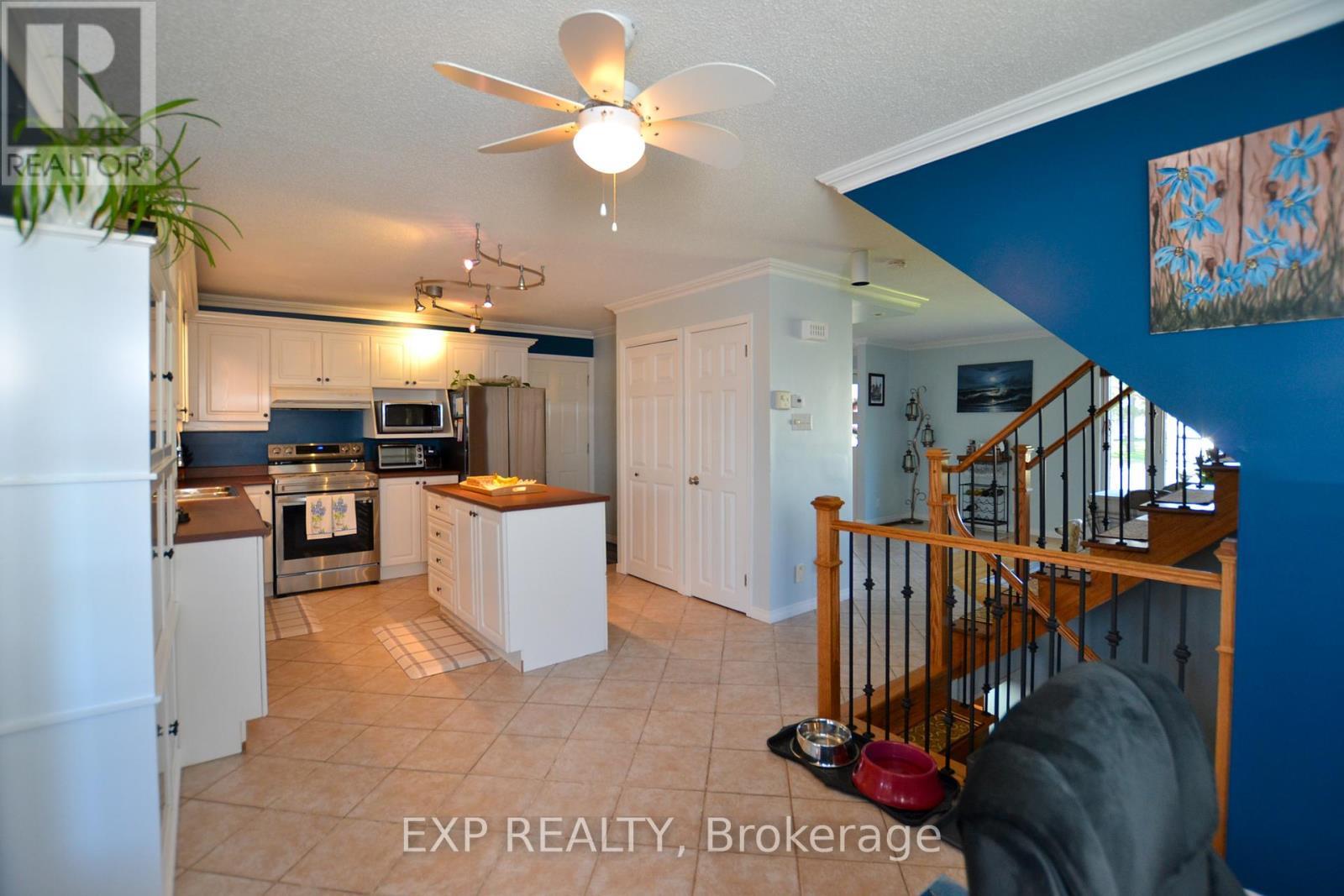 












103 ST JOSEPH STREET

,
Alfred and Plantagenet,




Ontario
K0B1A0

