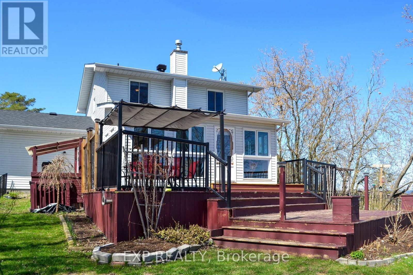 












103 ST JOSEPH STREET

,
Alfred and Plantagenet,




Ontario
K0B1A0

