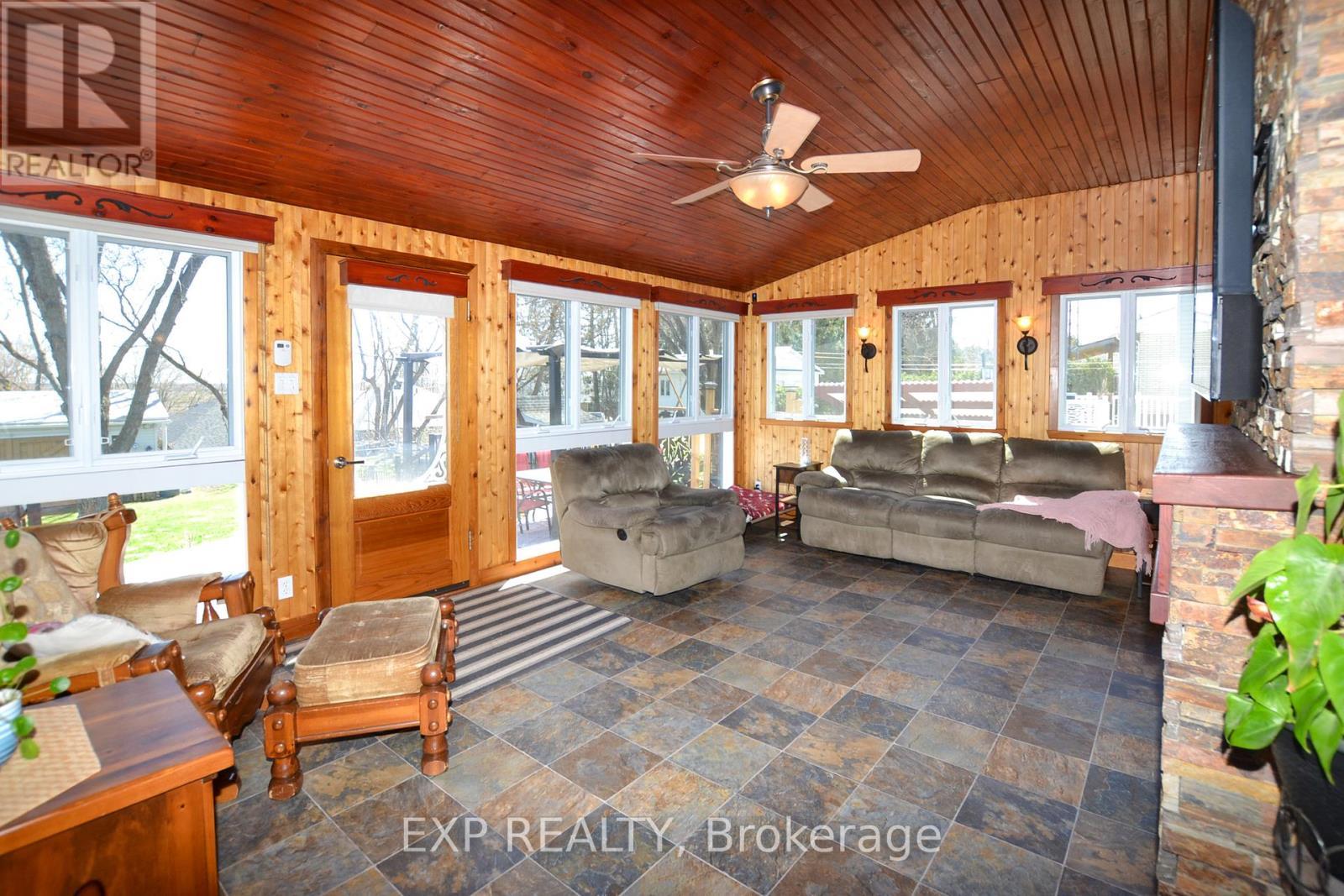 












103 ST JOSEPH STREET

,
Alfred and Plantagenet,




Ontario
K0B1A0

