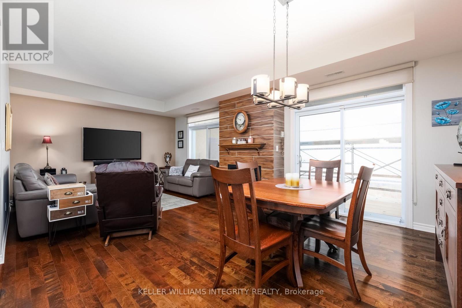 












7 - 70 PRESTIGE CIRCLE

,
Ottawa,




Ontario
K4A0Y1

