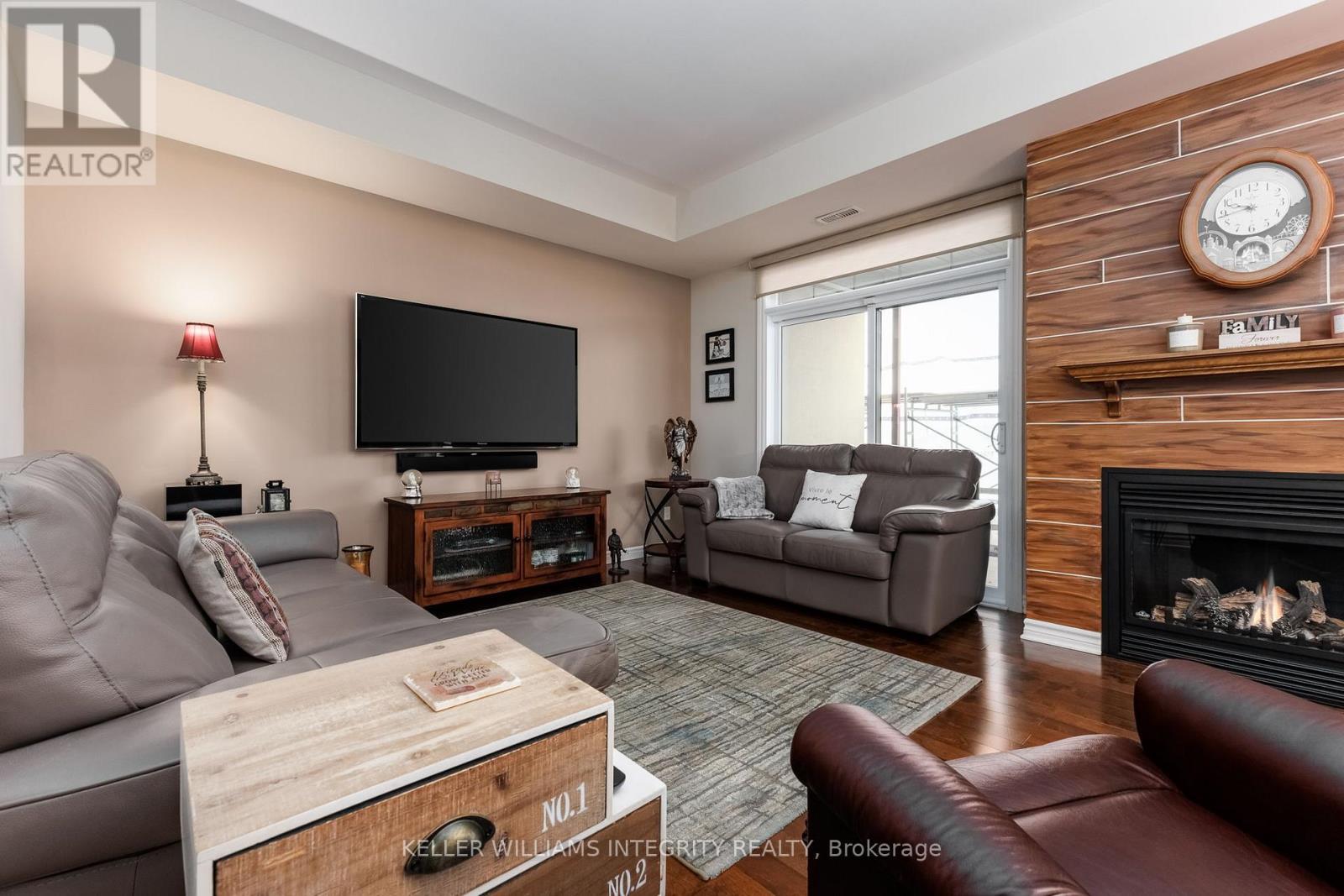 












7 - 70 PRESTIGE CIRCLE

,
Ottawa,




Ontario
K4A0Y1

