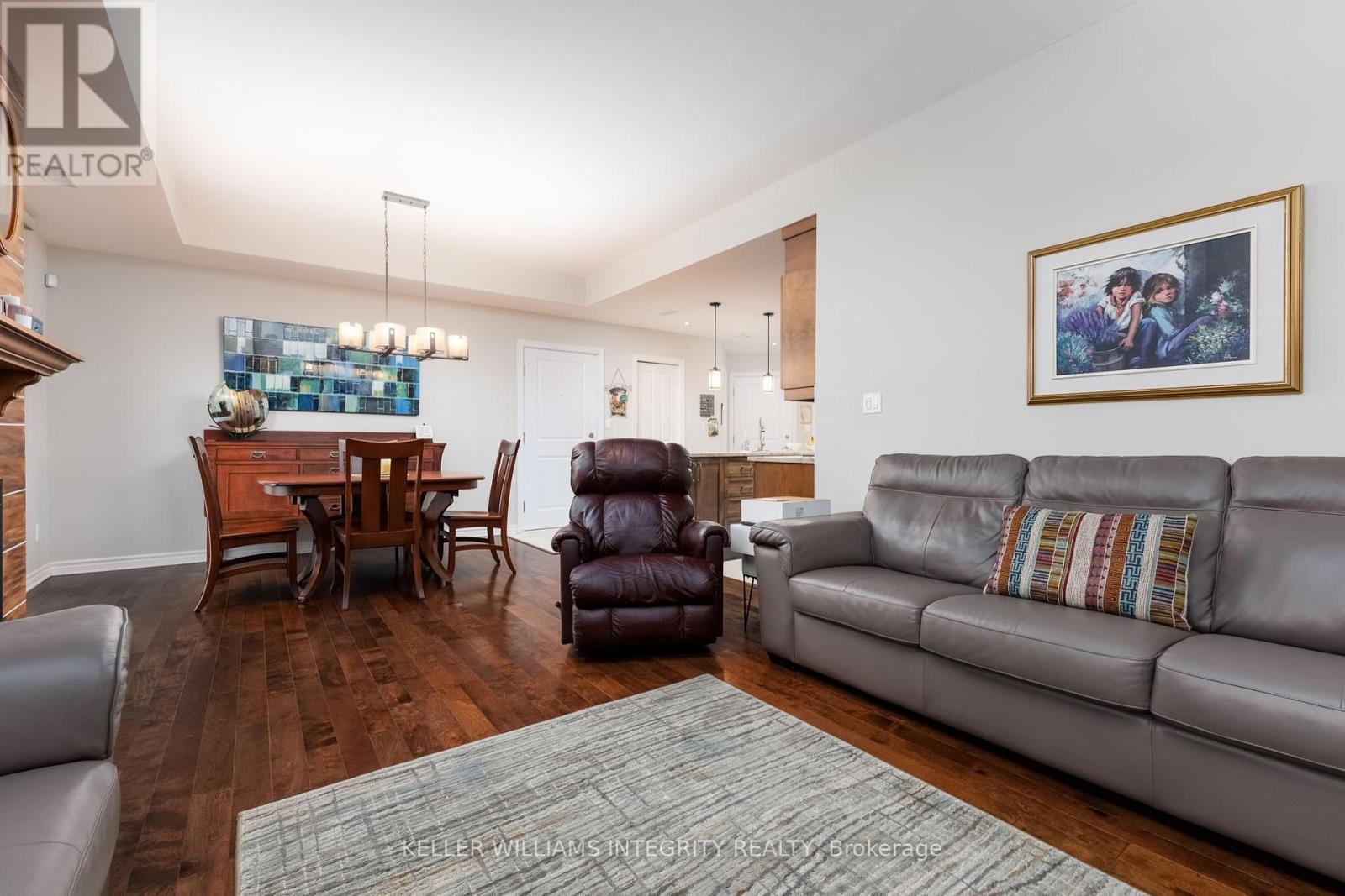 












7 - 70 PRESTIGE CIRCLE

,
Ottawa,




Ontario
K4A0Y1

