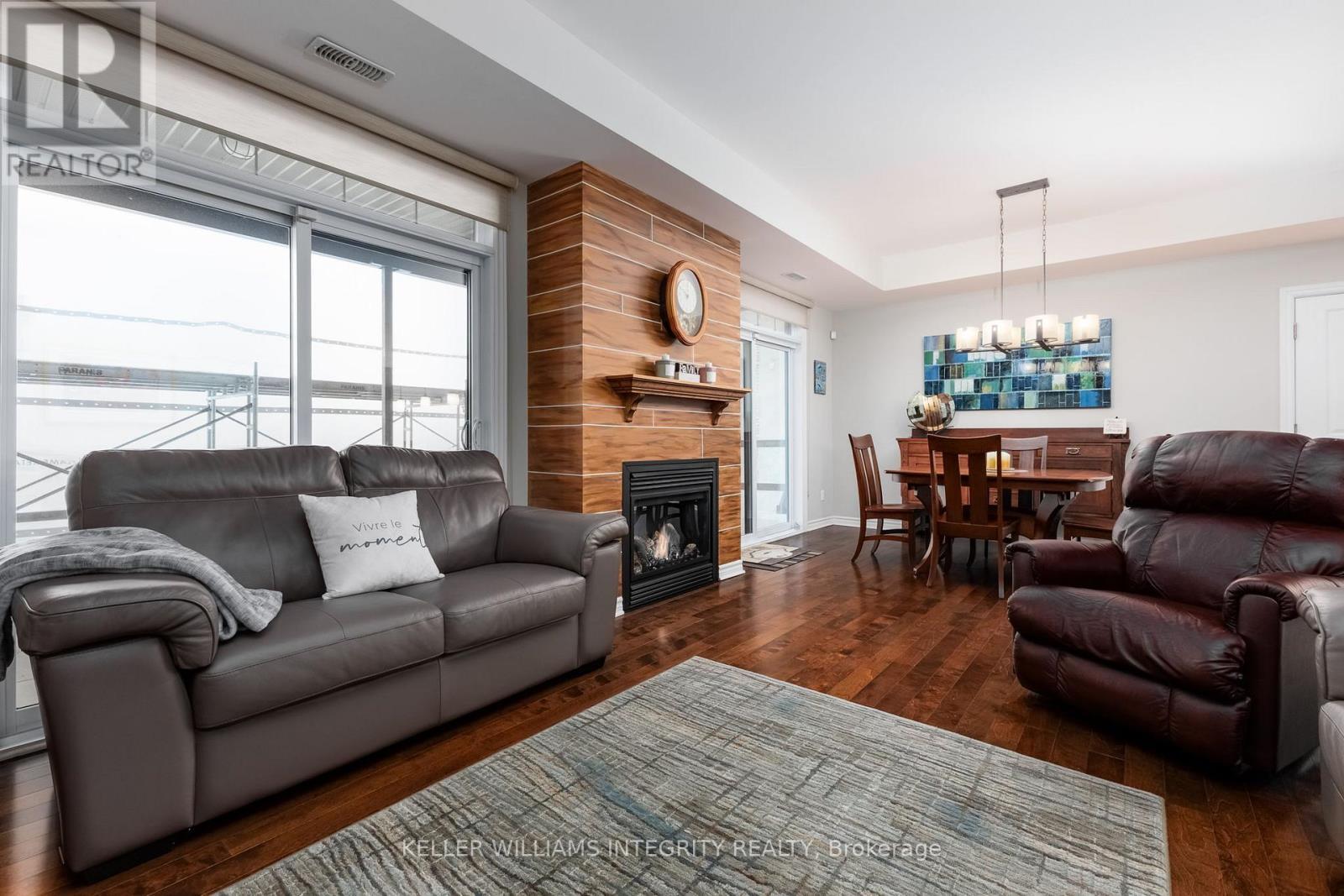 












7 - 70 PRESTIGE CIRCLE

,
Ottawa,




Ontario
K4A0Y1

