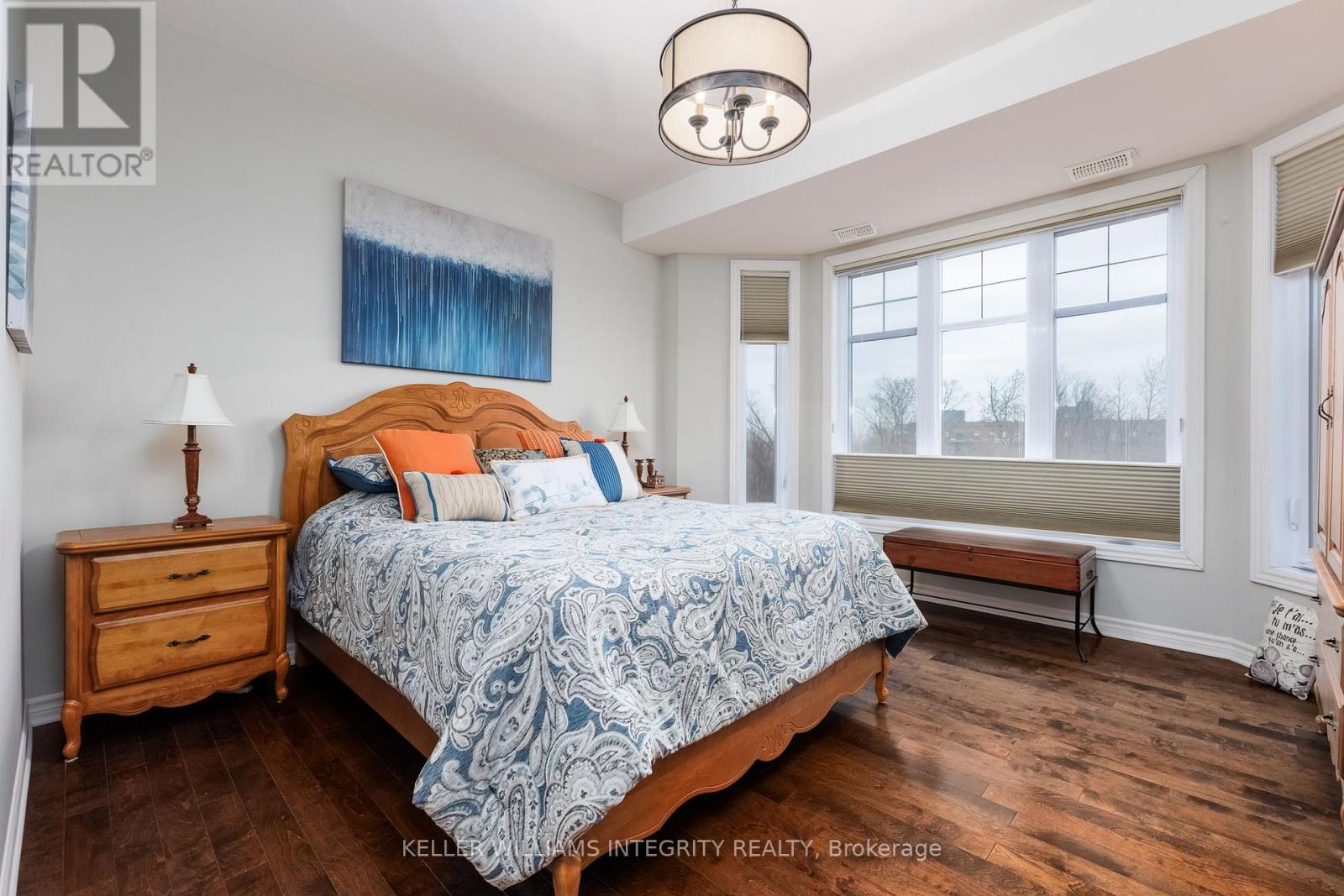 












7 - 70 PRESTIGE CIRCLE

,
Ottawa,




Ontario
K4A0Y1

