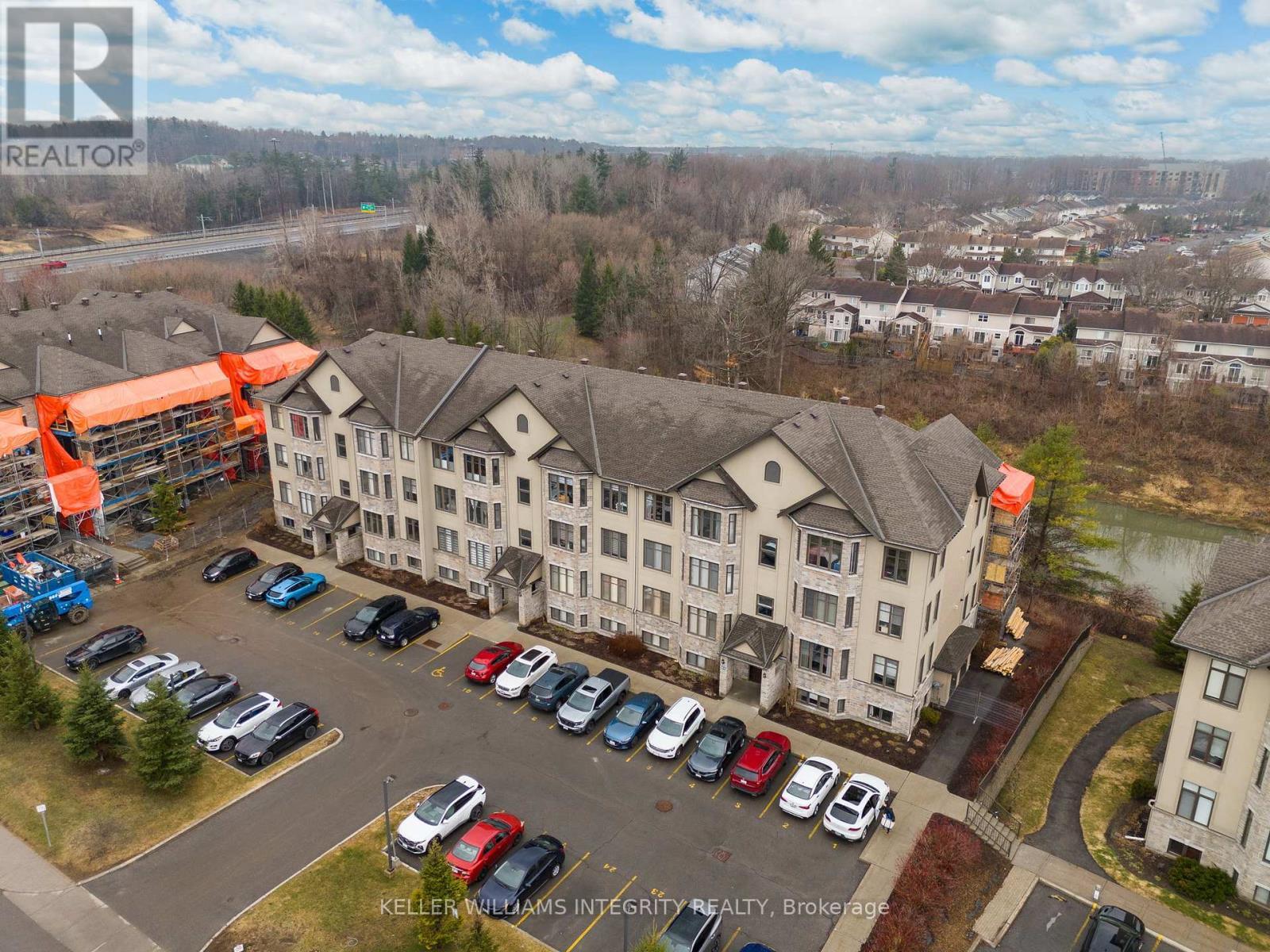 












7 - 70 PRESTIGE CIRCLE

,
Ottawa,




Ontario
K4A0Y1

