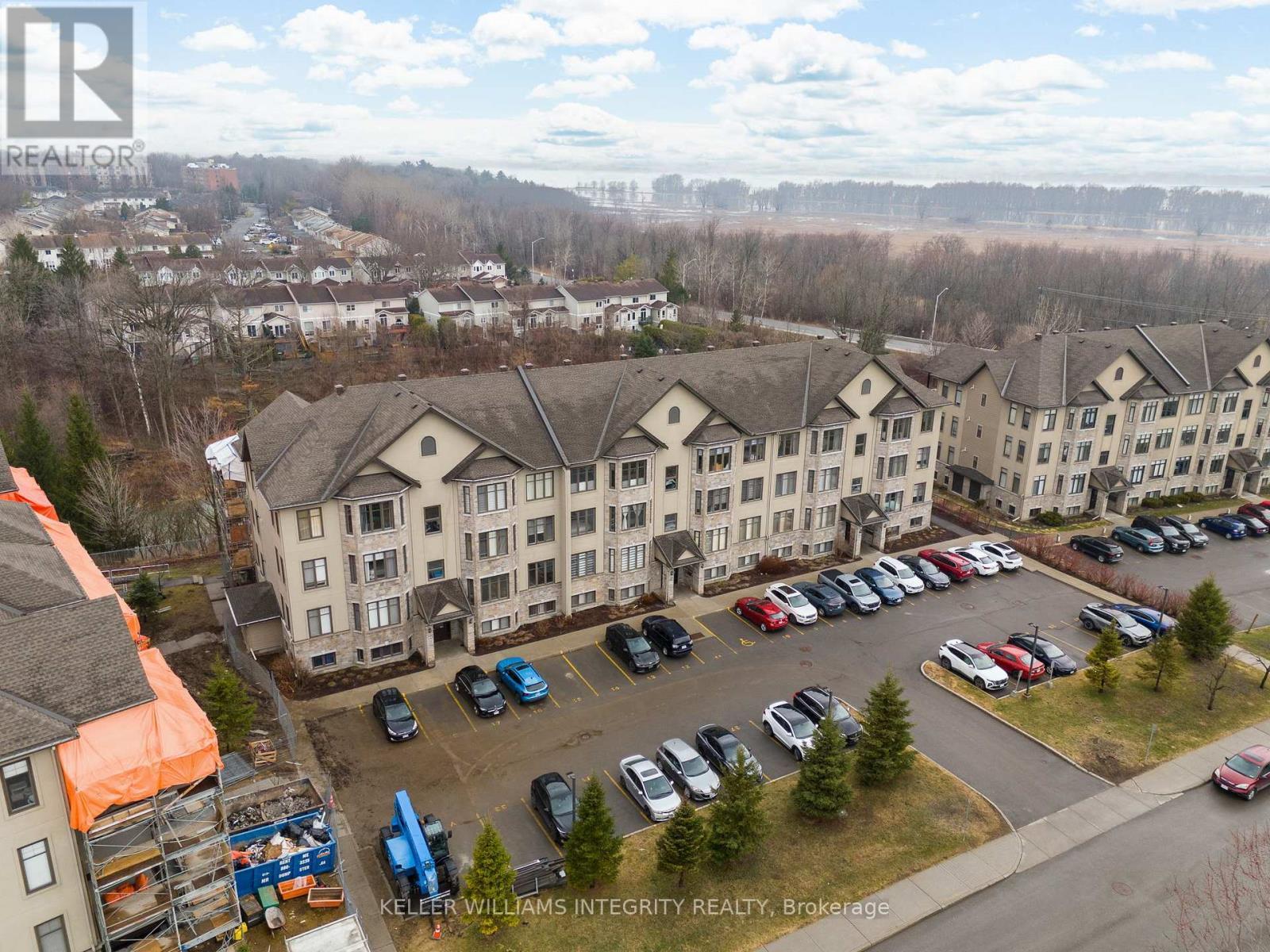












7 - 70 PRESTIGE CIRCLE

,
Ottawa,




Ontario
K4A0Y1

