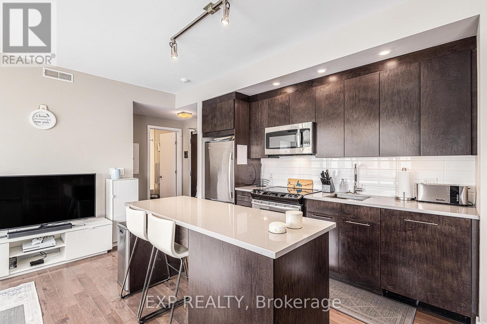 












814 - 360 PATRICIA AVENUE

,
Ottawa,




Ontario
K1Z0A8

