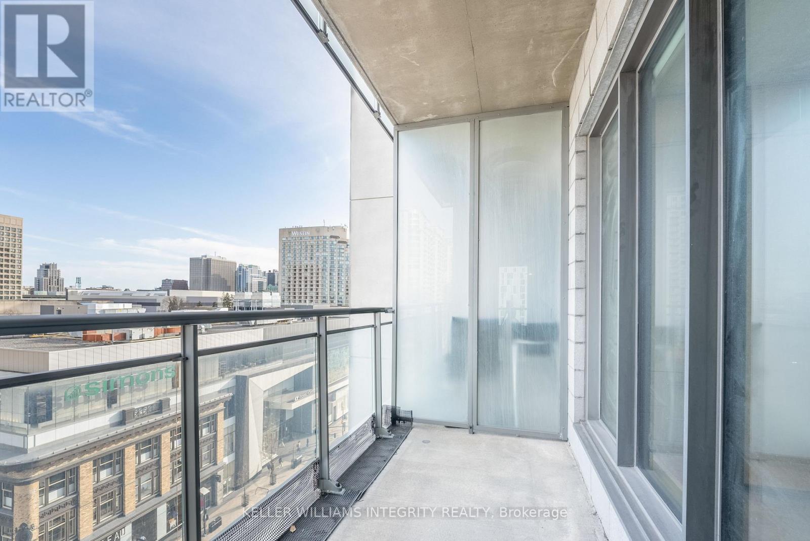 












809 - 90 GEORGE STREET

,
Ottawa,




Ontario
K1N0A8

