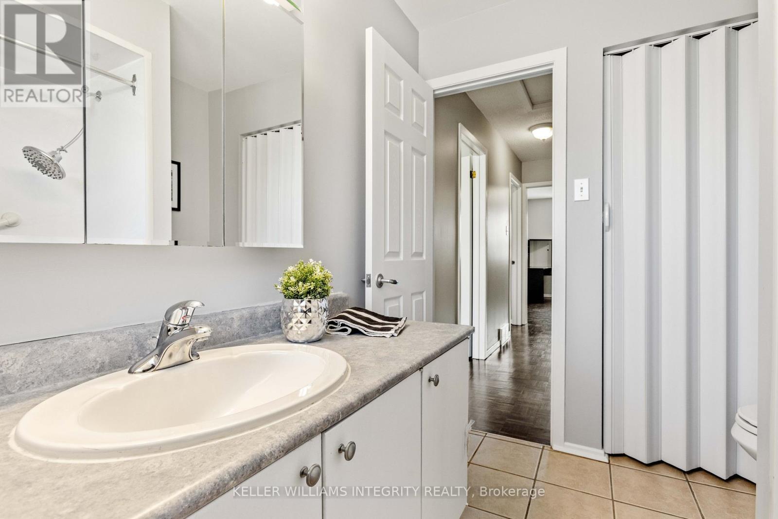 












14 - 2300 OGILVIE ROAD

,
Ottawa,




Ontario
K1J7X8

