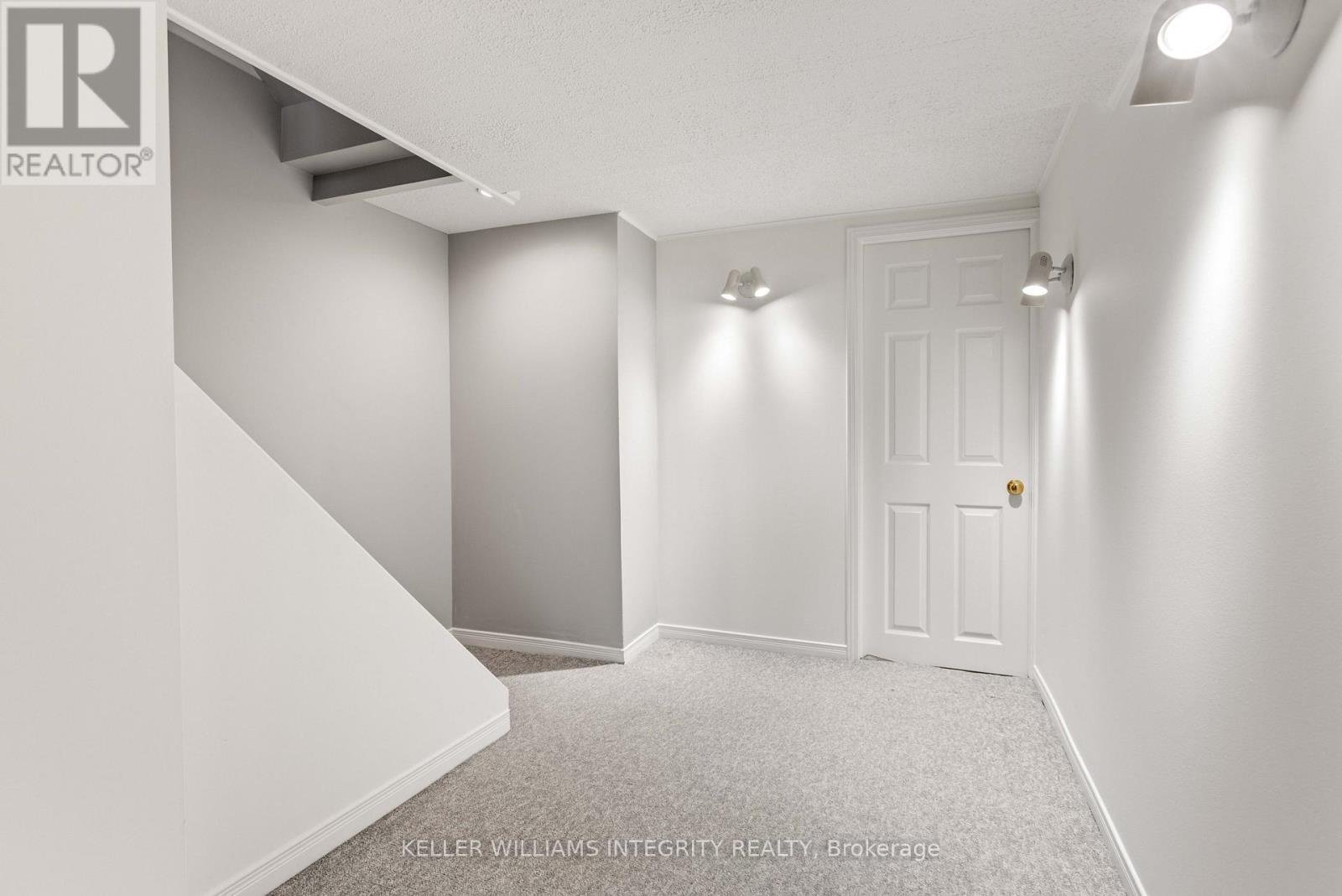 












14 - 2300 OGILVIE ROAD

,
Ottawa,




Ontario
K1J7X8

