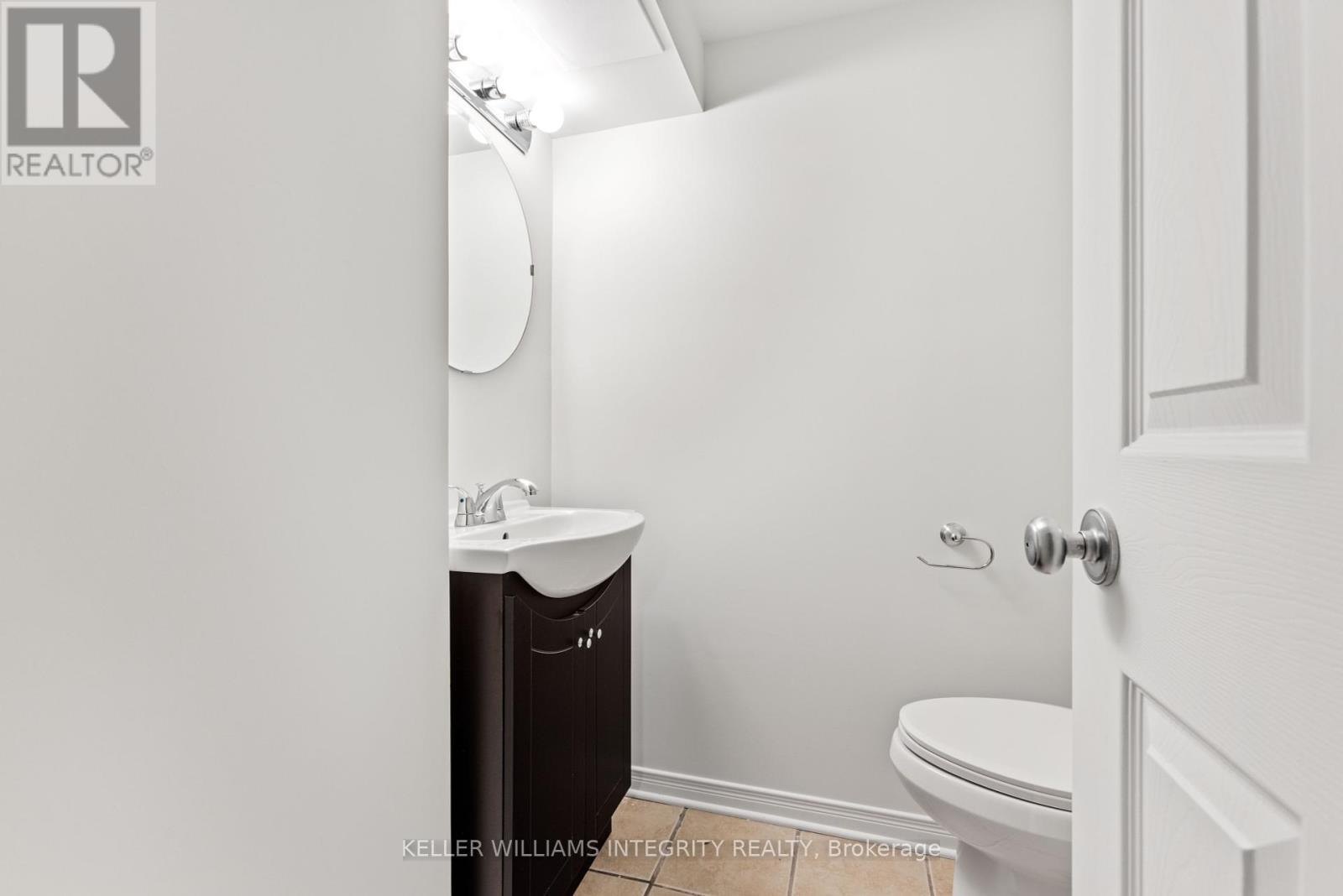 












14 - 2300 OGILVIE ROAD

,
Ottawa,




Ontario
K1J7X8


