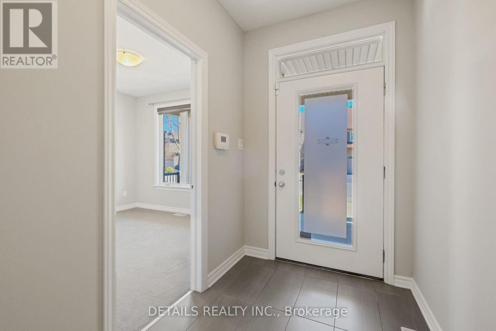 












313 GRACEWOOD CRESCENT

,
Ottawa,




Ontario
K1T0J7


