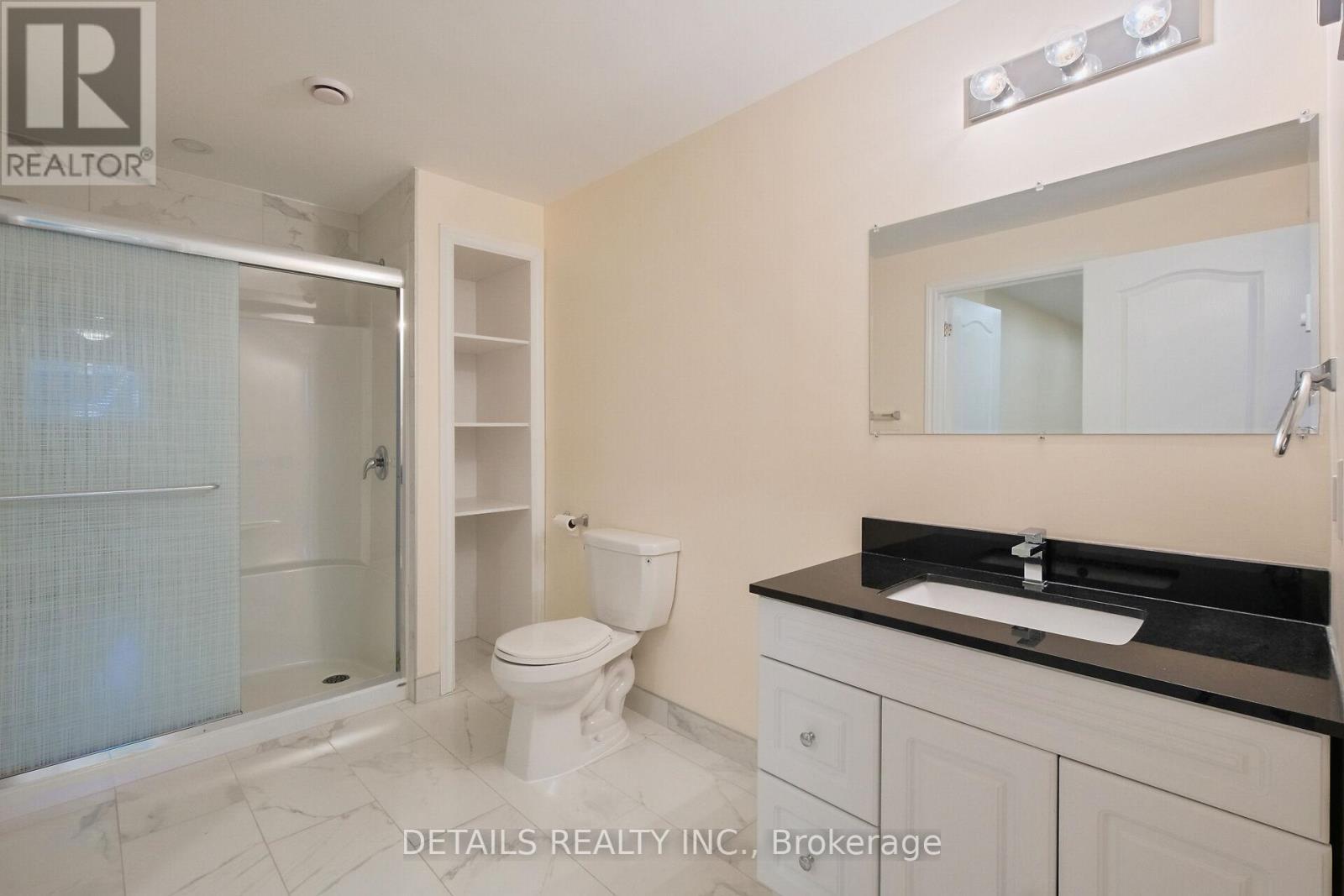 












313 GRACEWOOD CRESCENT

,
Ottawa,




Ontario
K1T0J7

