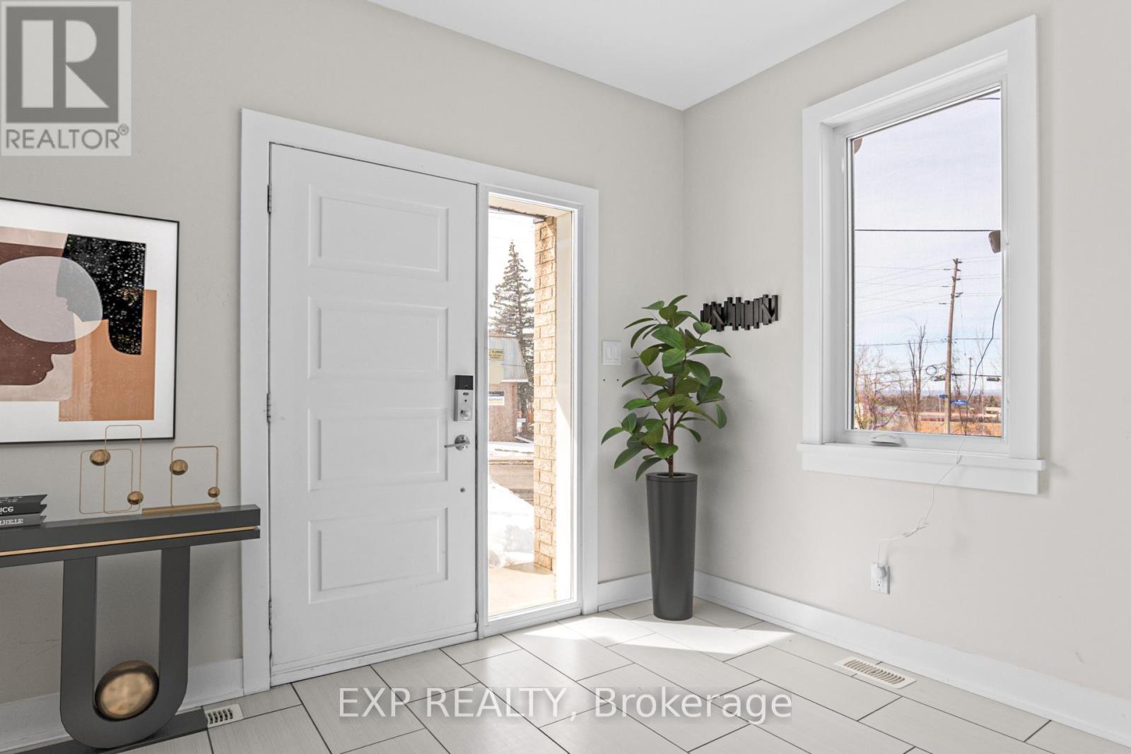 












1381 HENRI LAUZON STREET

,
Ottawa,




Ontario
K1C1R8

