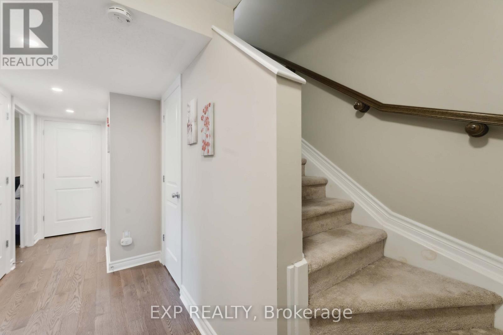 












486 CLEARBROOK DRIVE

,
Ottawa,




Ontario
K2J0H9

