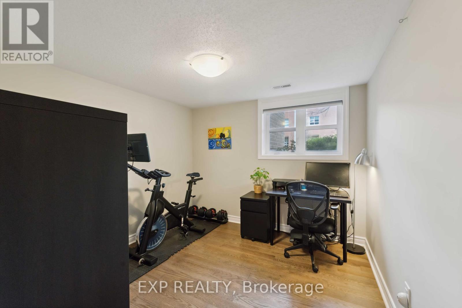 












486 CLEARBROOK DRIVE

,
Ottawa,




Ontario
K2J0H9

