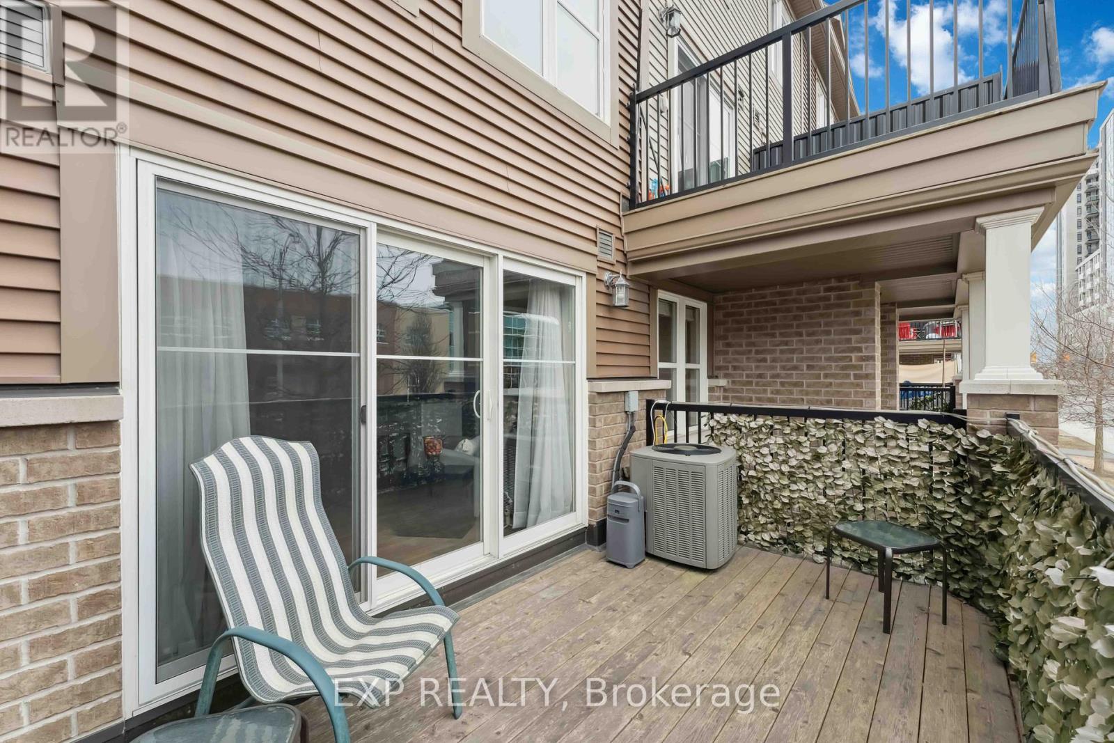 












486 CLEARBROOK DRIVE

,
Ottawa,




Ontario
K2J0H9

