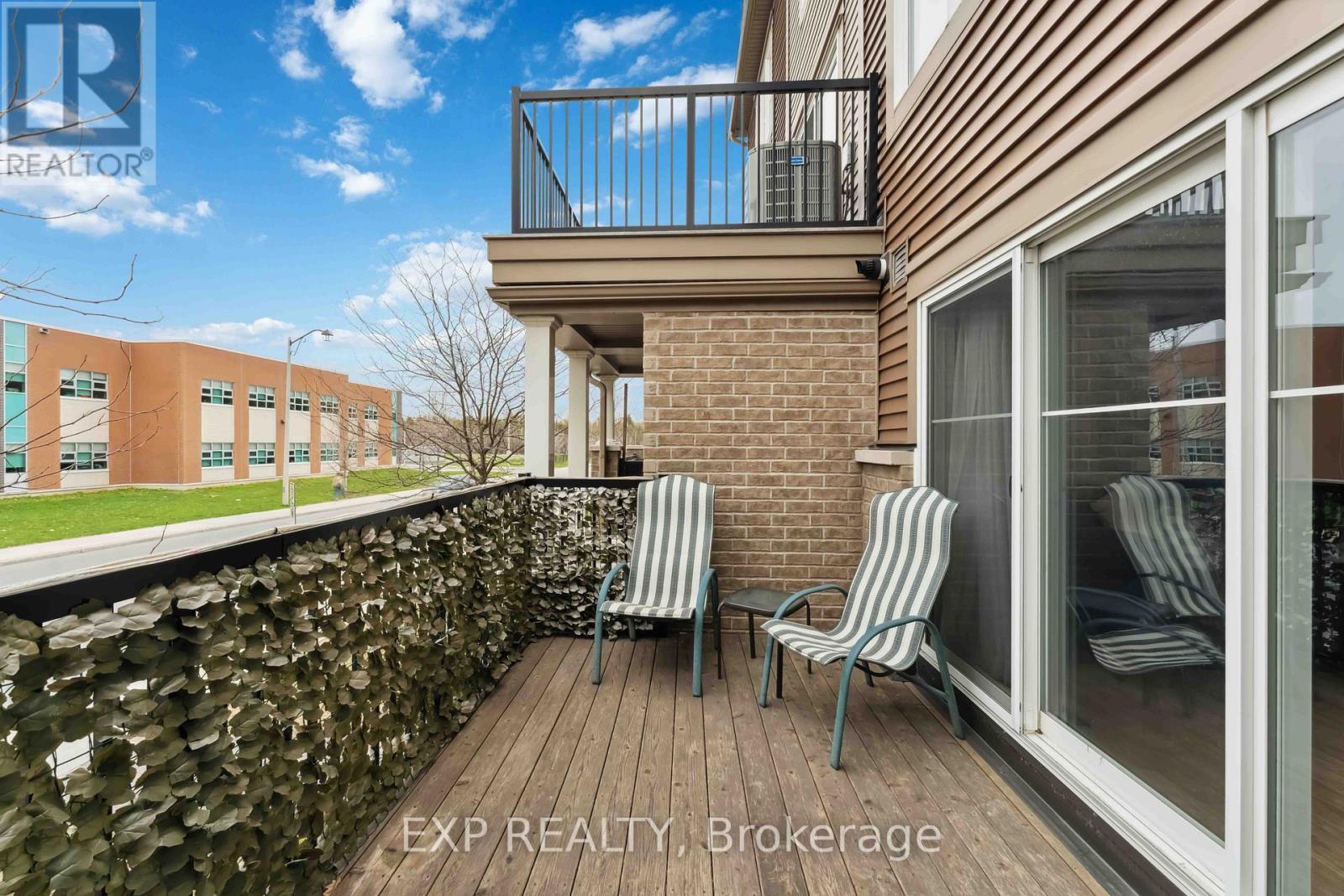 












486 CLEARBROOK DRIVE

,
Ottawa,




Ontario
K2J0H9

