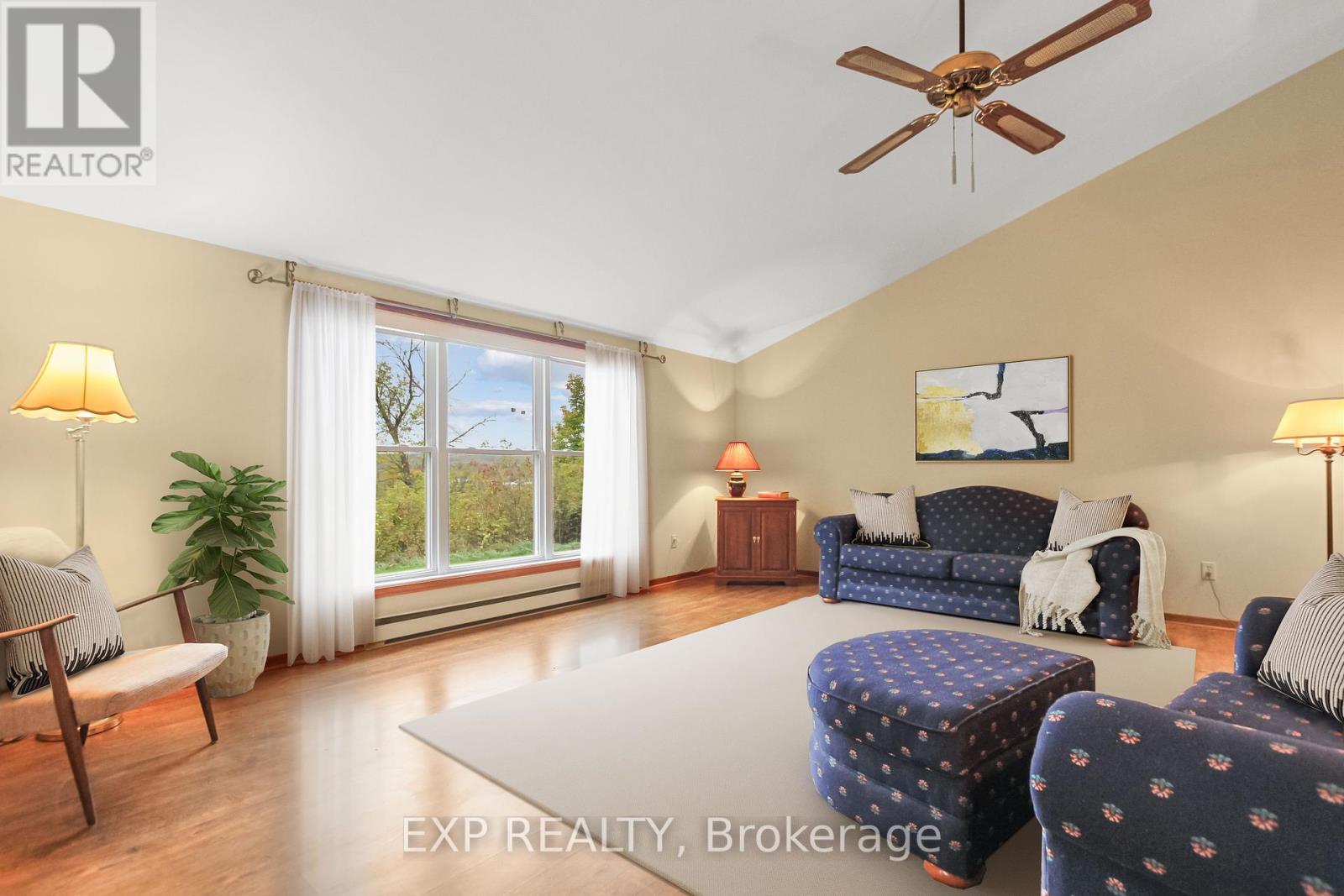 












4817 KINBURN SIDE ROAD

,
Mississippi Mills,




Ontario
K0A2X0

