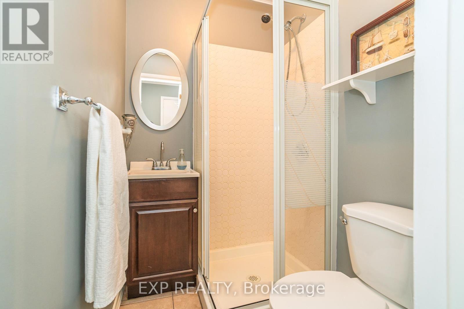












8264 15

,
Beckwith,




Ontario
K7C3P2

