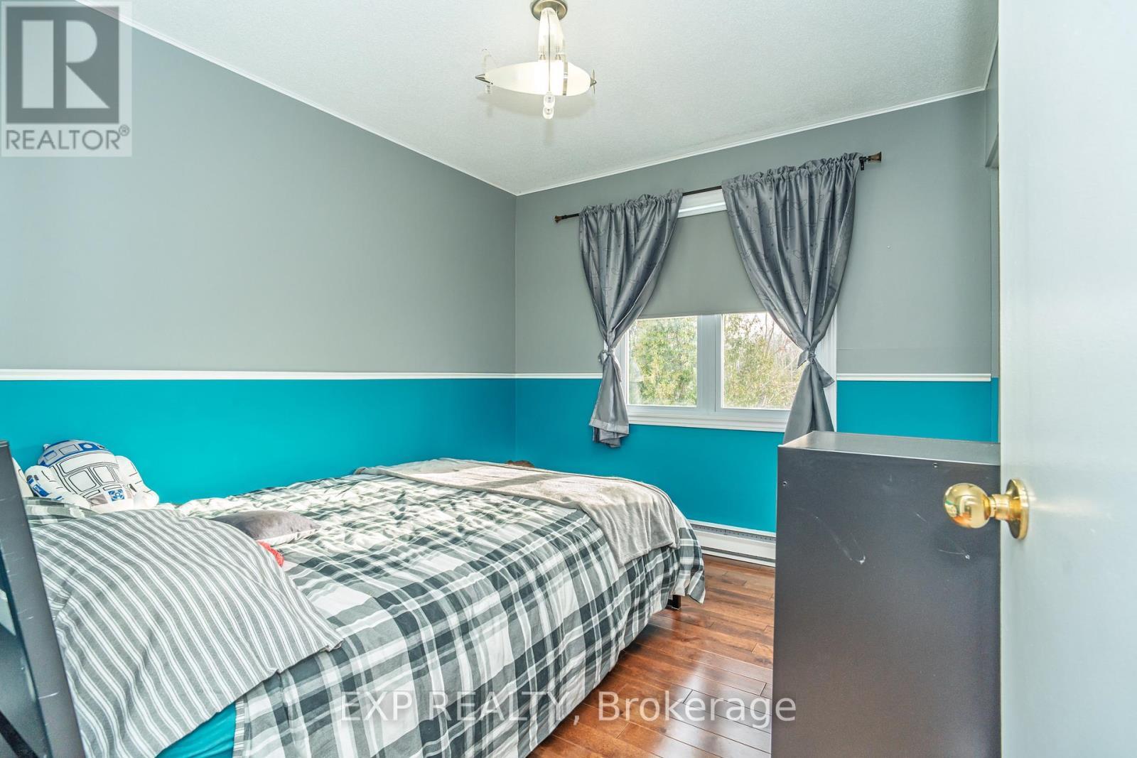 












8264 15

,
Beckwith,




Ontario
K7C3P2

