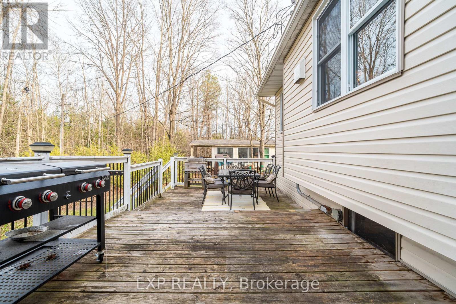 












8264 15

,
Beckwith,




Ontario
K7C3P2

