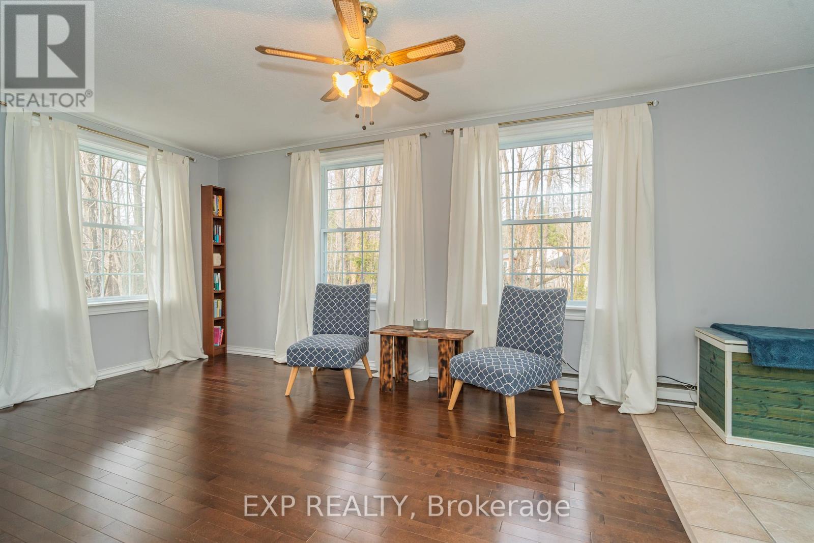 












8264 15

,
Beckwith,




Ontario
K7C3P2

