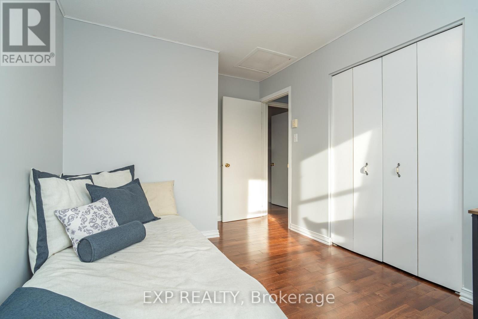 












8264 15

,
Beckwith,




Ontario
K7C3P2

