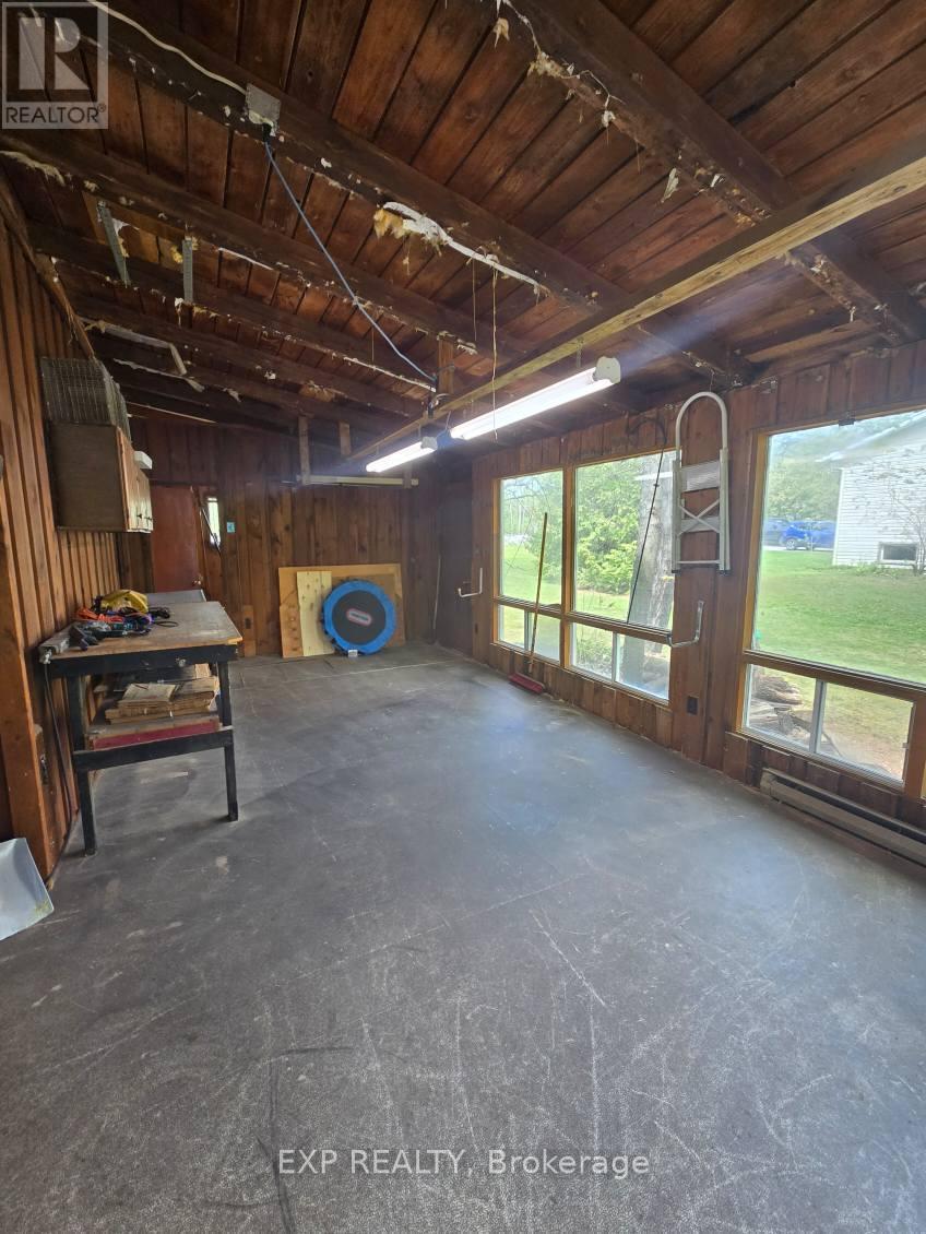 












8264 15

,
Beckwith,




Ontario
K7C3P2

