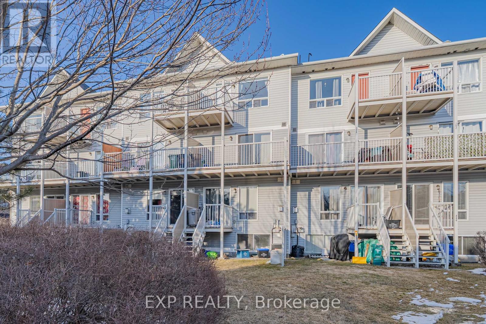 












254 CRESTHAVEN DRIVE

,
Ottawa,




Ontario
K2G6W4


