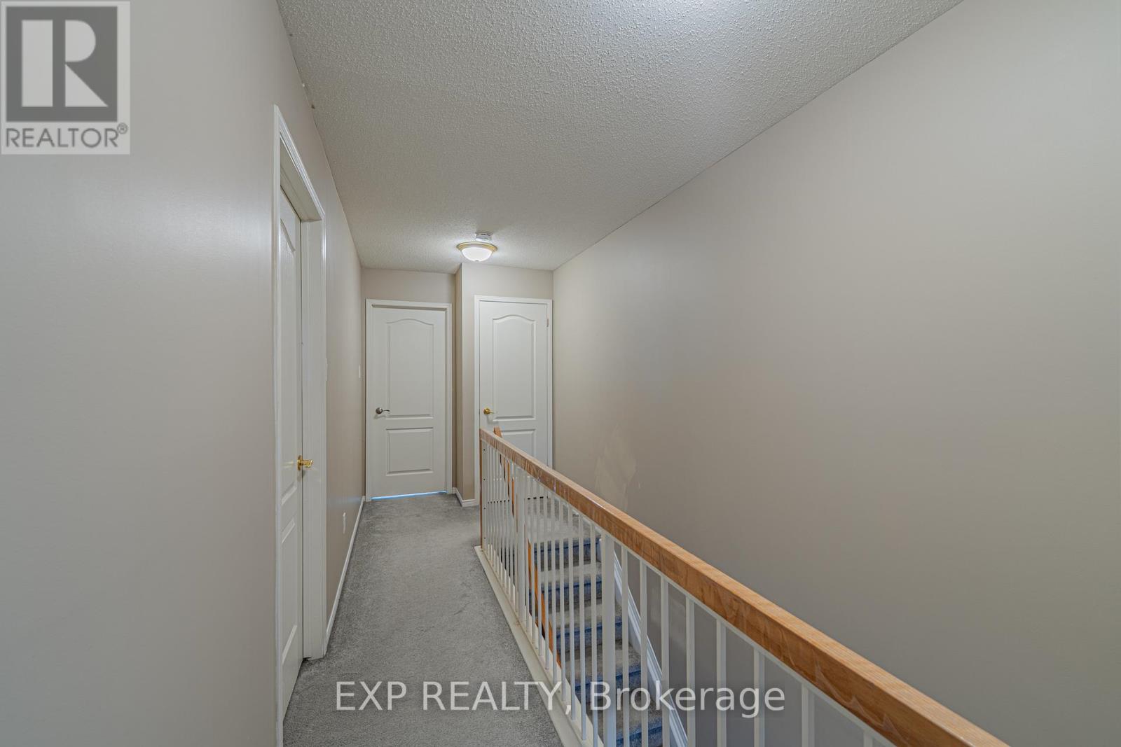 












254 CRESTHAVEN DRIVE

,
Ottawa,




Ontario
K2G6W4

