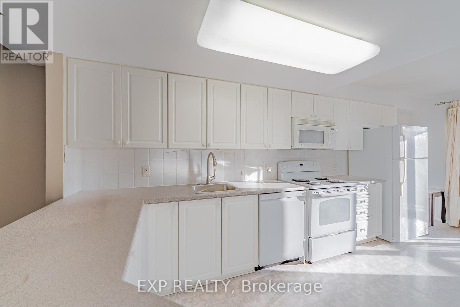 












254 CRESTHAVEN DRIVE

,
Ottawa,




Ontario
K2G6W4

