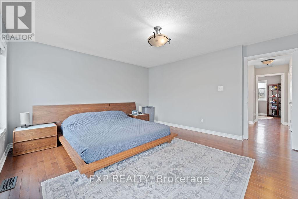 












2176 CAVALIER WAY

,
Ottawa,




Ontario
K1W1K2

