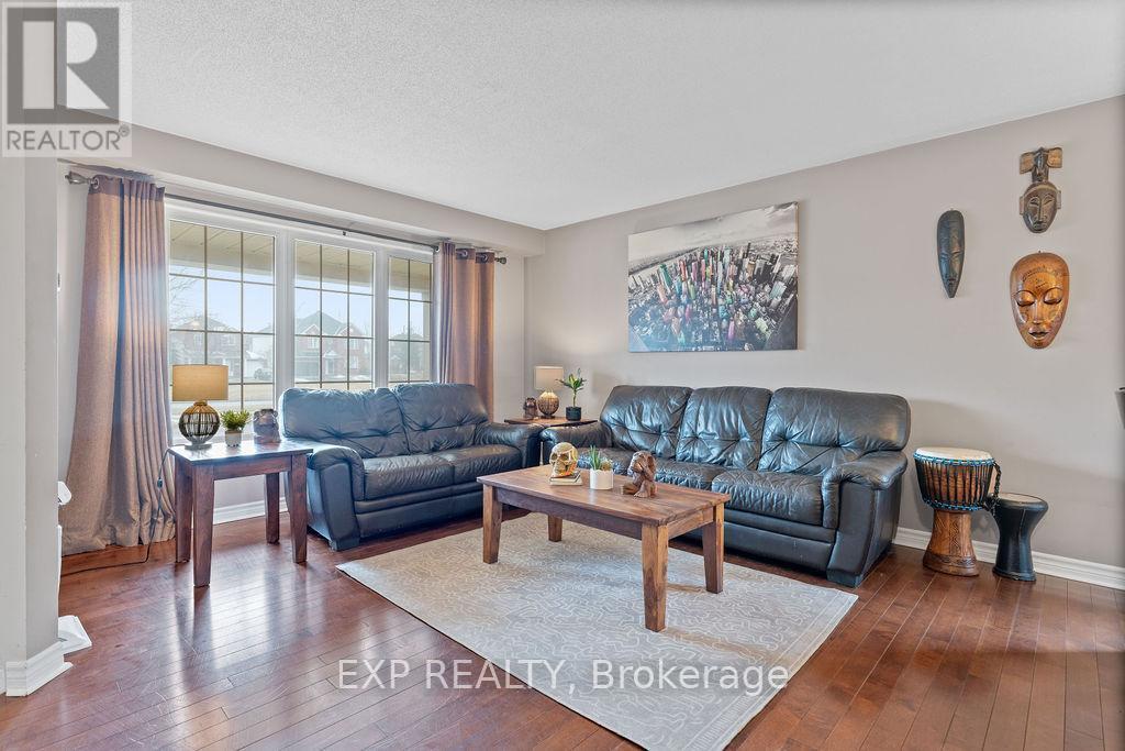 












2176 CAVALIER WAY

,
Ottawa,




Ontario
K1W1K2

