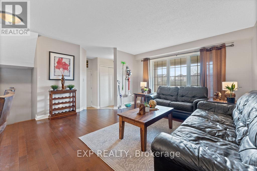 












2176 CAVALIER WAY

,
Ottawa,




Ontario
K1W1K2

