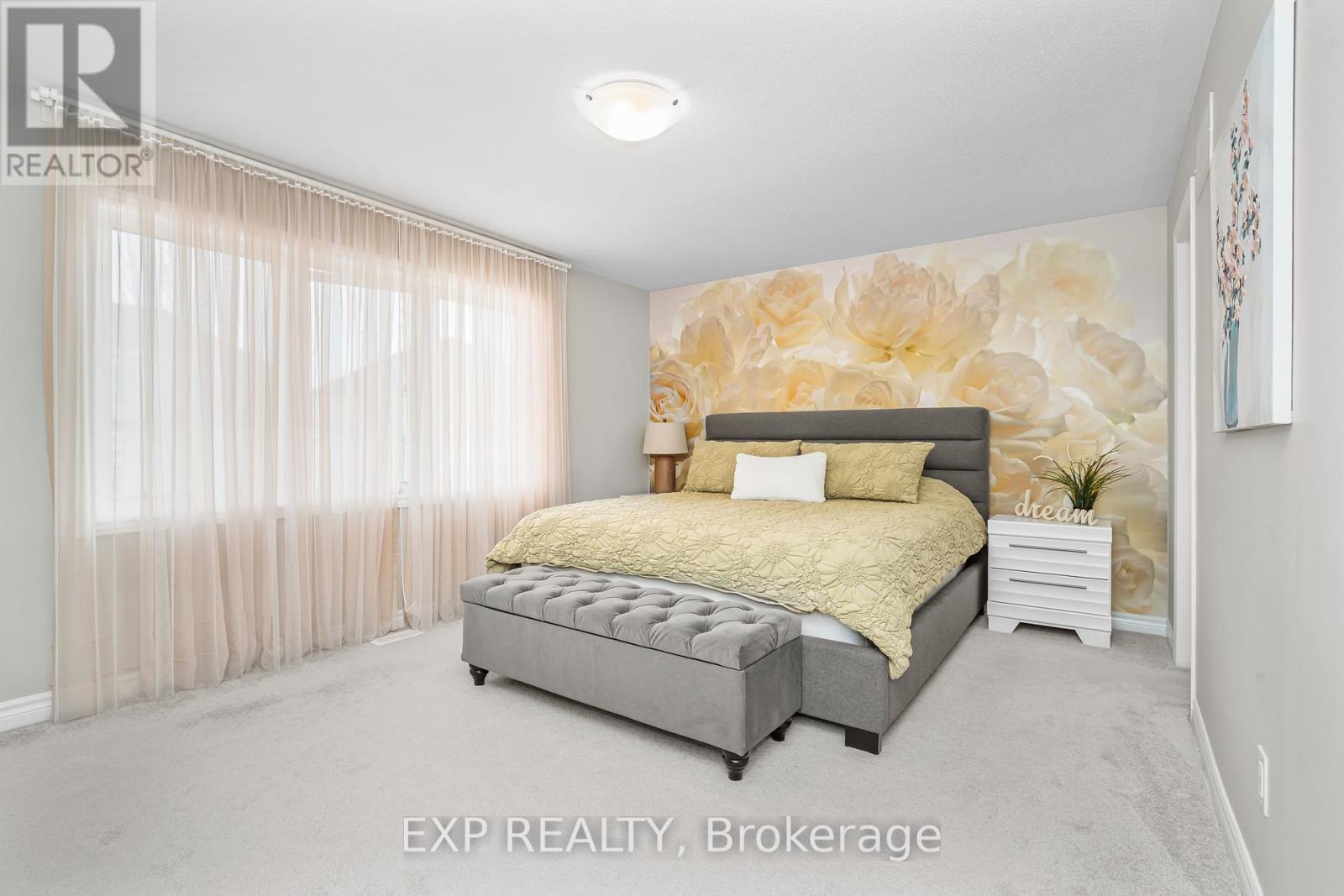 












611 GERANIUM WALK

,
Ottawa,




Ontario
K2S2J6

