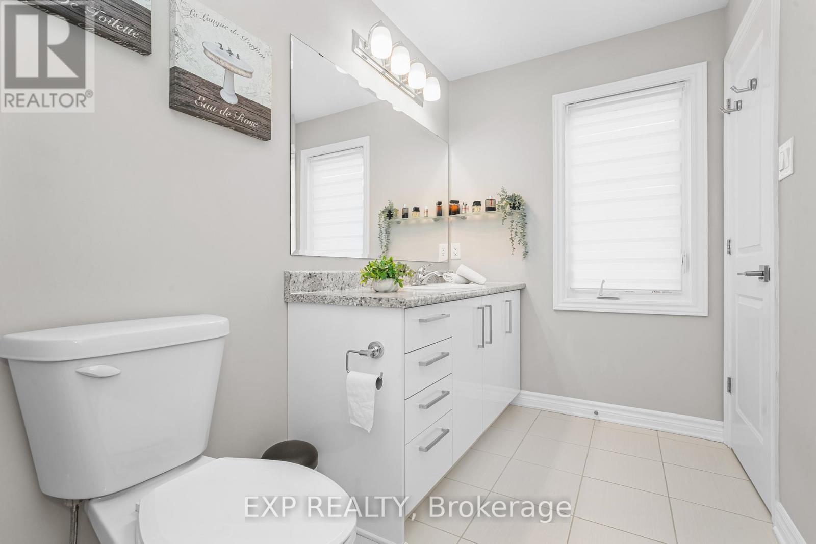 












611 GERANIUM WALK

,
Ottawa,




Ontario
K2S2J6

