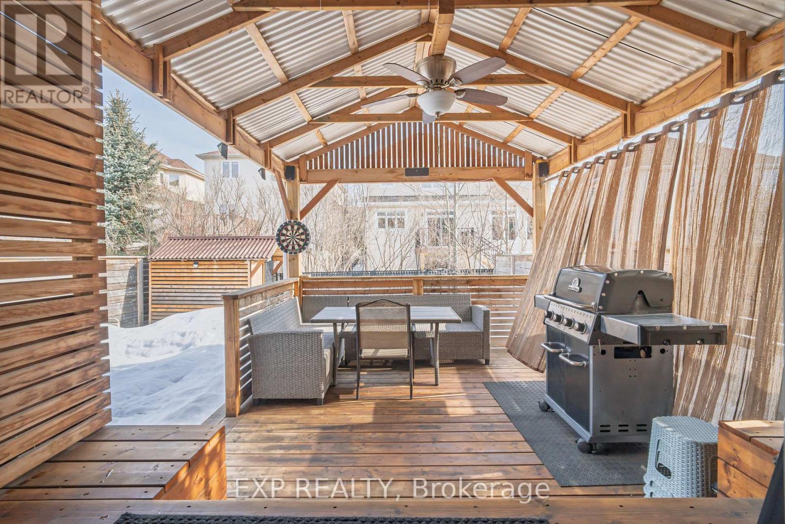 












611 GERANIUM WALK

,
Ottawa,




Ontario
K2S2J6

