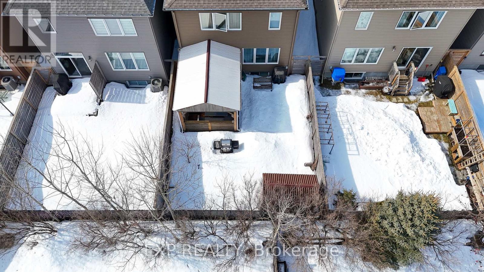 












611 GERANIUM WALK

,
Ottawa,




Ontario
K2S2J6

