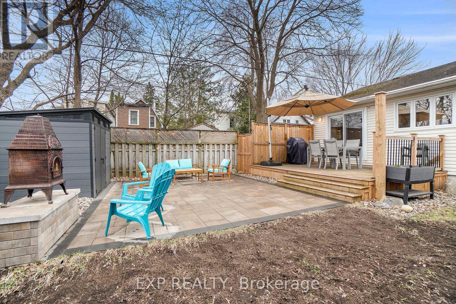












291 CARLETON AVENUE

,
Ottawa,




Ontario
K1Y0J7

