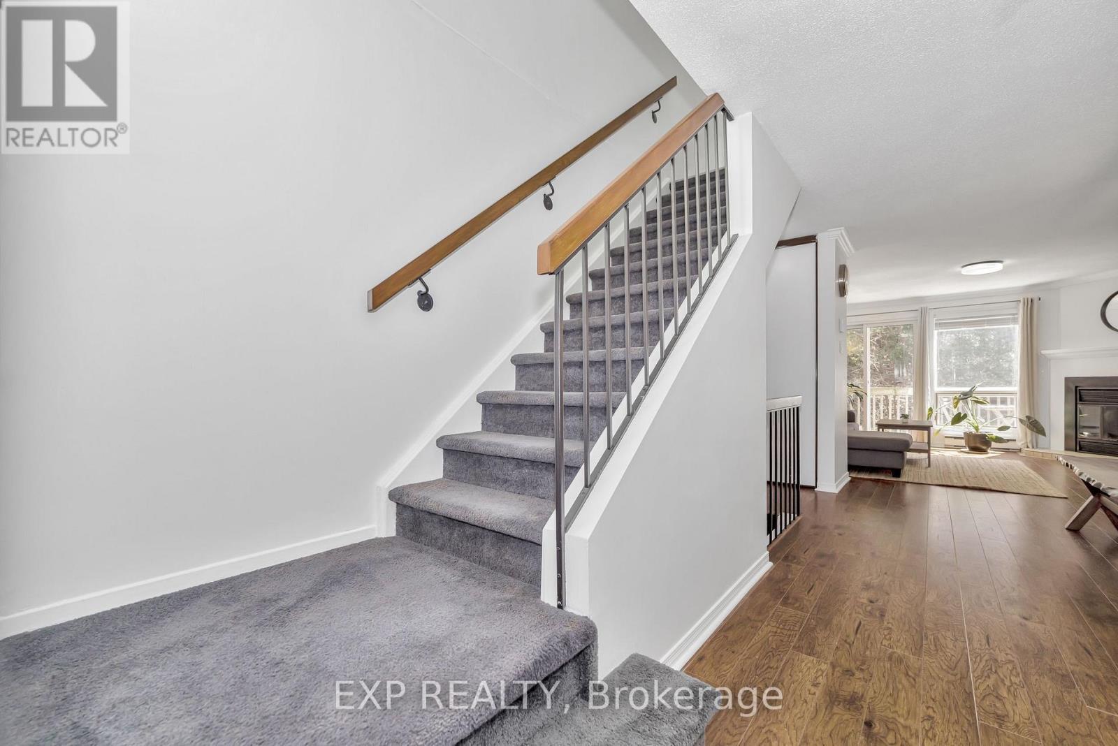 












25 - 6804 JEANNE DARC BOULEVARD N

,
Ottawa,




Ontario
K1C6G1

