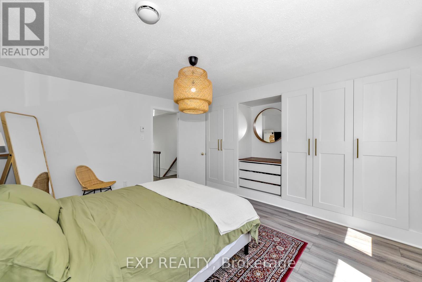 












25 - 6804 JEANNE DARC BOULEVARD N

,
Ottawa,




Ontario
K1C6G1

