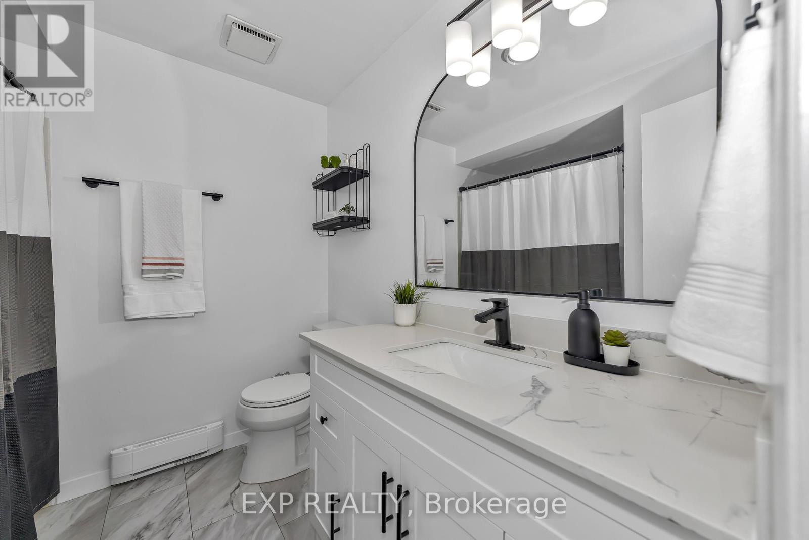 












25 - 6804 JEANNE DARC BOULEVARD N

,
Ottawa,




Ontario
K1C6G1


