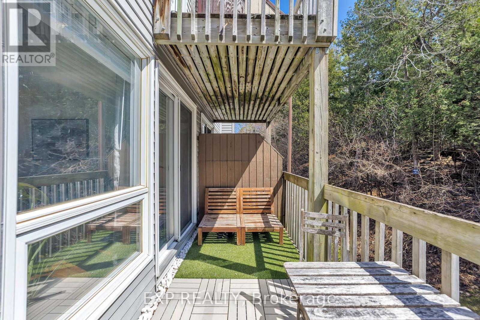 












25 - 6804 JEANNE DARC BOULEVARD N

,
Ottawa,




Ontario
K1C6G1

