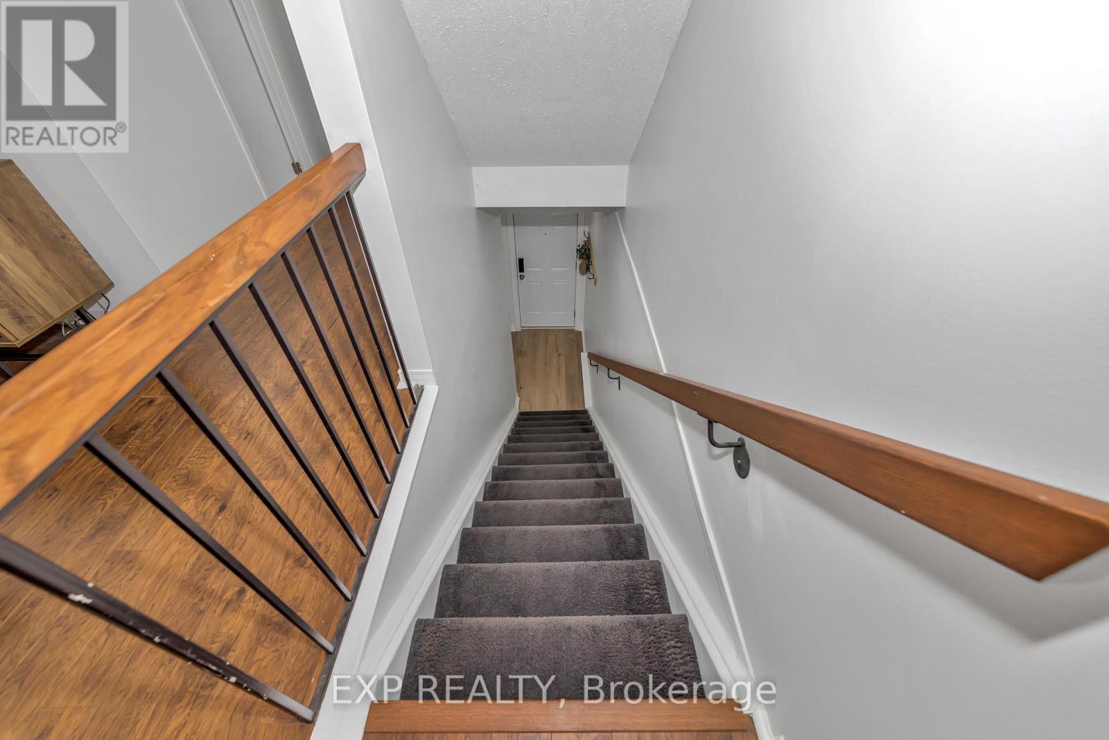 












25 - 6804 JEANNE DARC BOULEVARD N

,
Ottawa,




Ontario
K1C6G1

