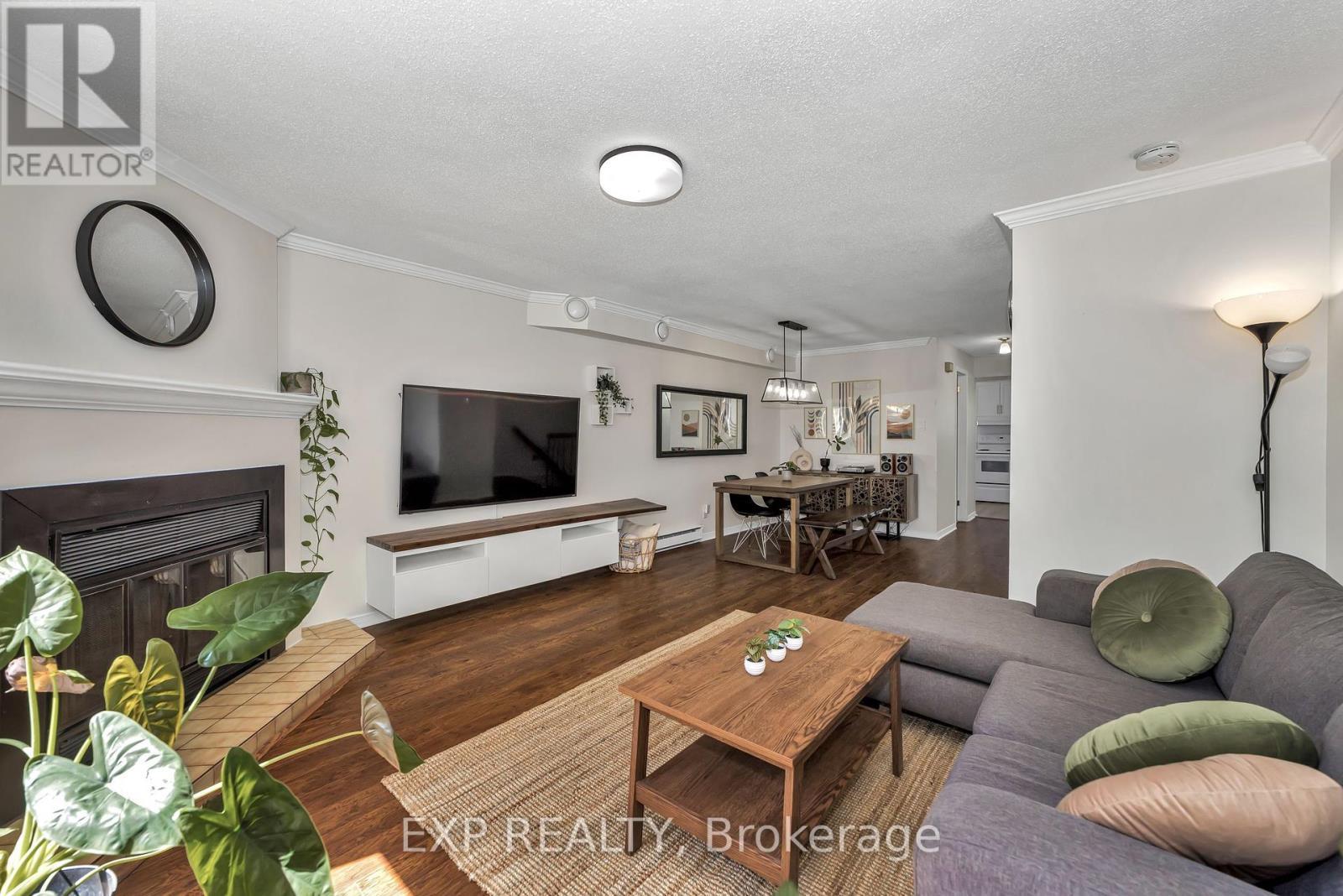 












25 - 6804 JEANNE DARC BOULEVARD N

,
Ottawa,




Ontario
K1C6G1

