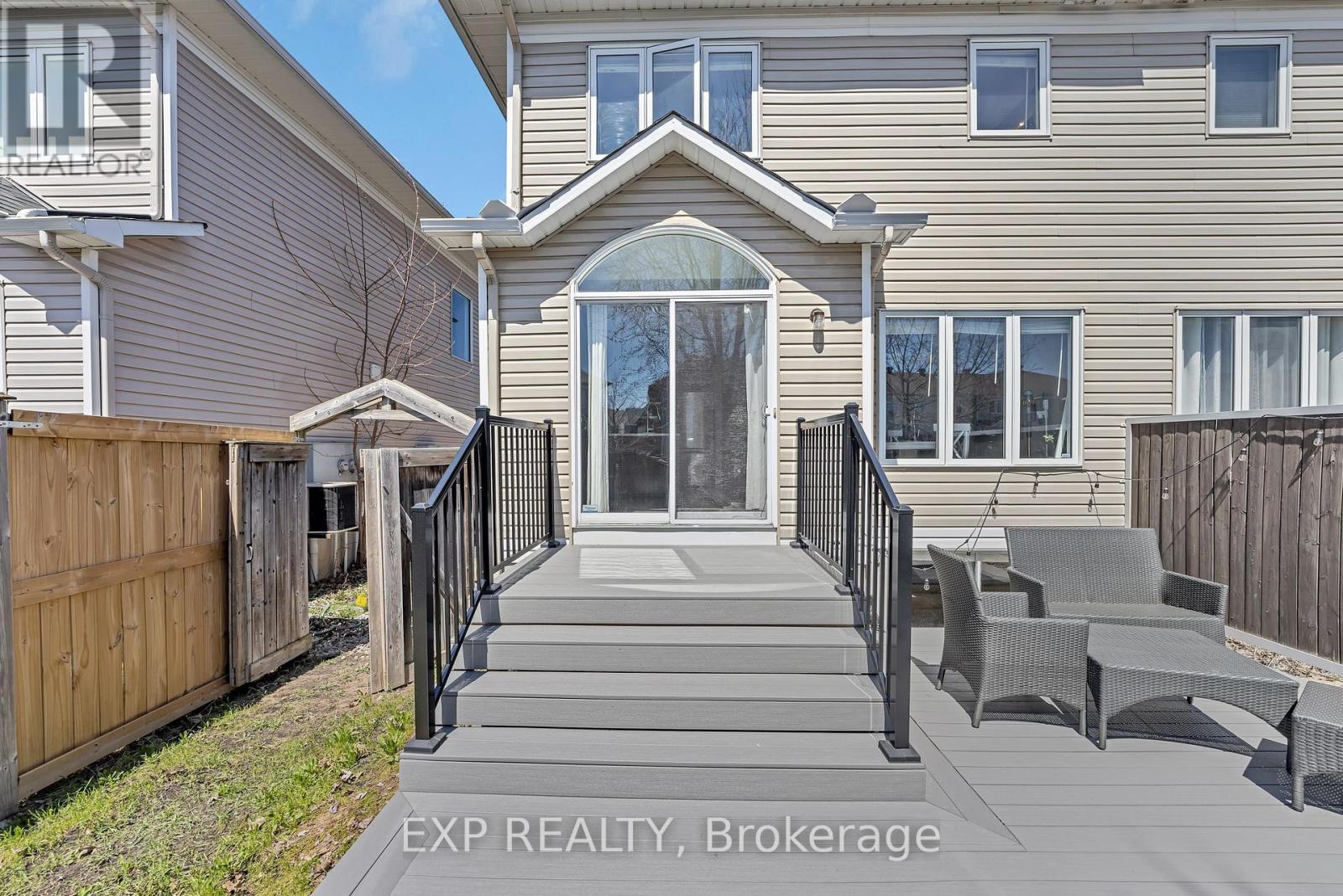 












1047 CAPREOL STREET

,
Ottawa,




Ontario
K4A4Z9

