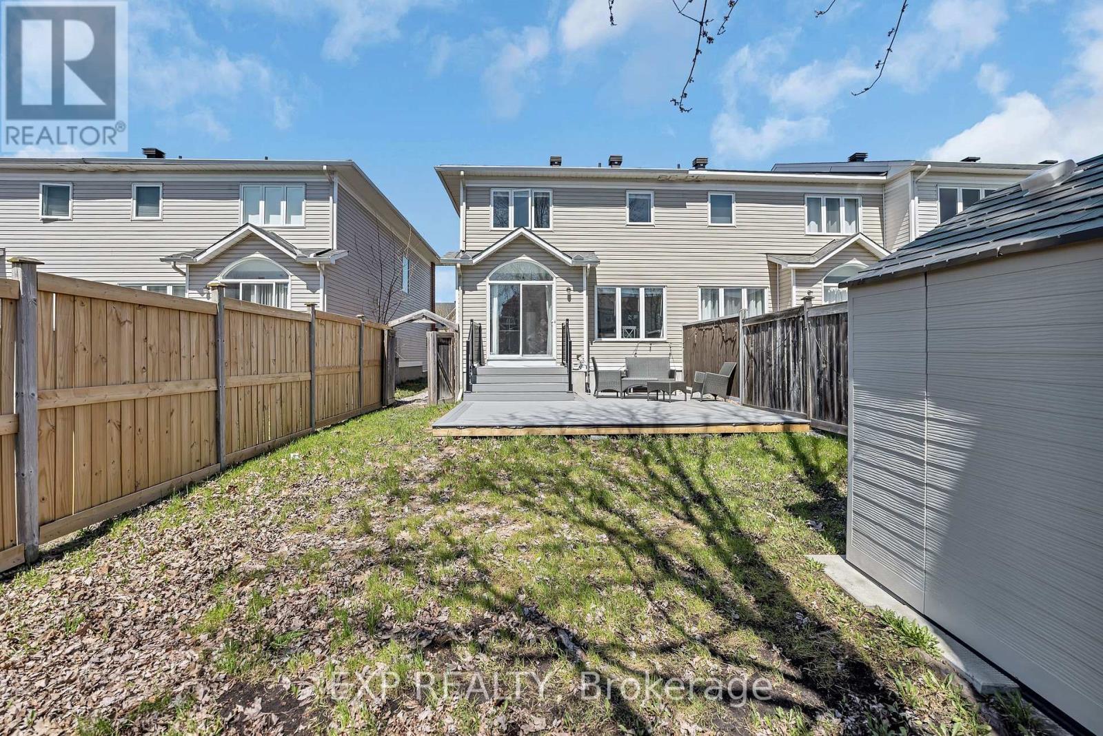 












1047 CAPREOL STREET

,
Ottawa,




Ontario
K4A4Z9

