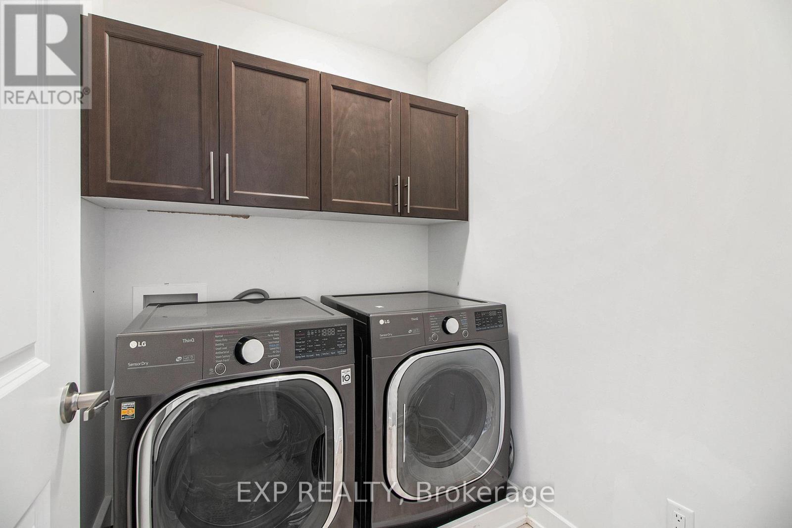 












908 EMBANKMENT STREET

,
Ottawa,




Ontario
K2S2P4

