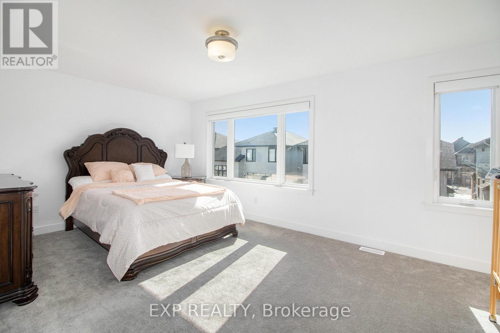 












908 EMBANKMENT STREET

,
Ottawa,




Ontario
K2S2P4

